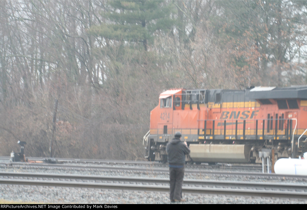 BNSF 4214